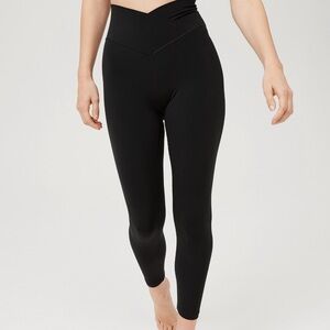 Aerie real me offline high waisted cross over leggings 7/8